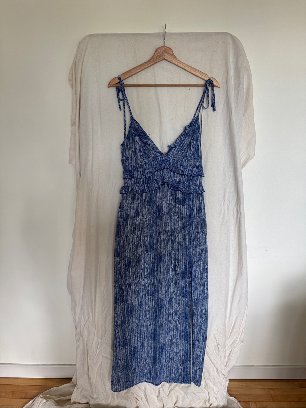 Park & Fifth Blue Patterned Midi Dress with Ruffle Waist and Tie Straps